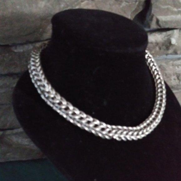 **SALE PRICE** (Unisex) Closed Round Jump Ring Necklace